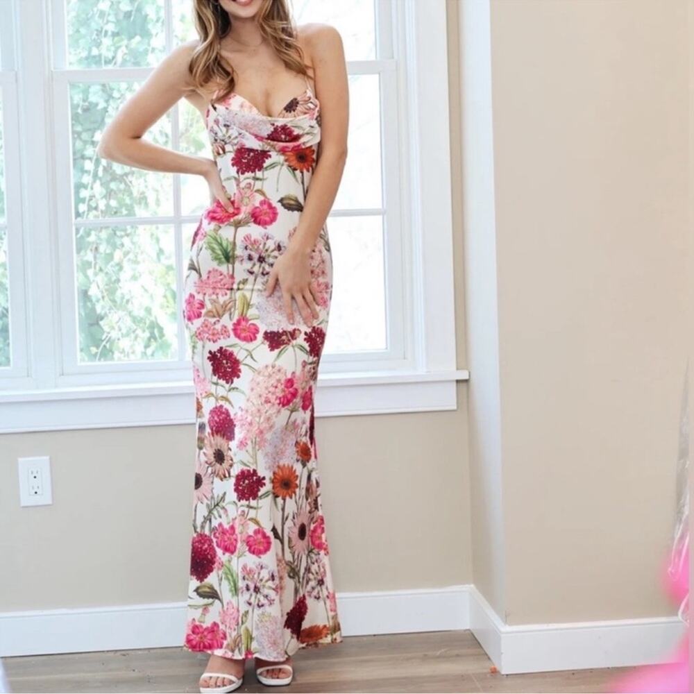 Katie May Tara Gown in Pink Daisy - Picture 5 of 12